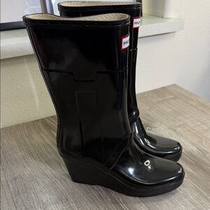 Hunter Women's Shiny Black Rain Boots